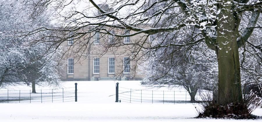Saltmarshe Hall 外观 照片